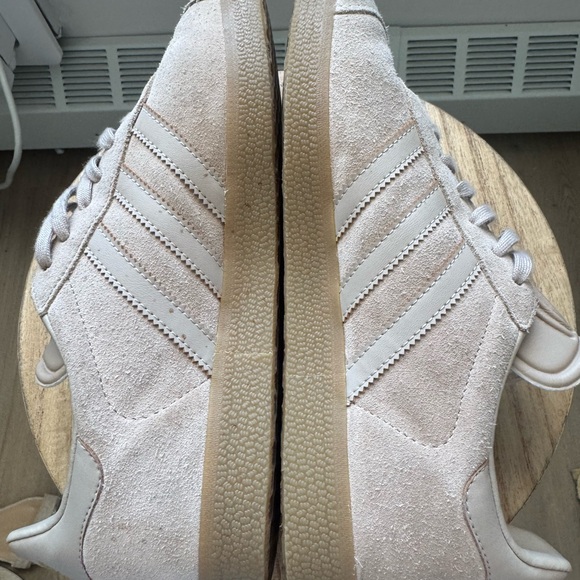 Adidas Light Tan Sneakers with Gold Accents - Picture 7 of 8